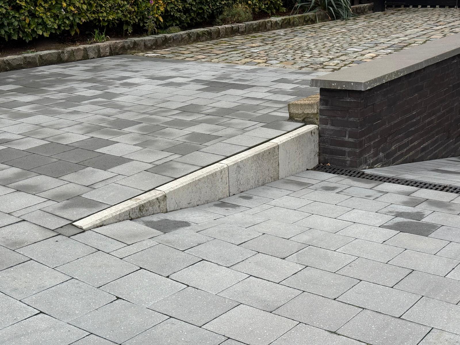 Klinker 20x20 in combinatie met keerwanden